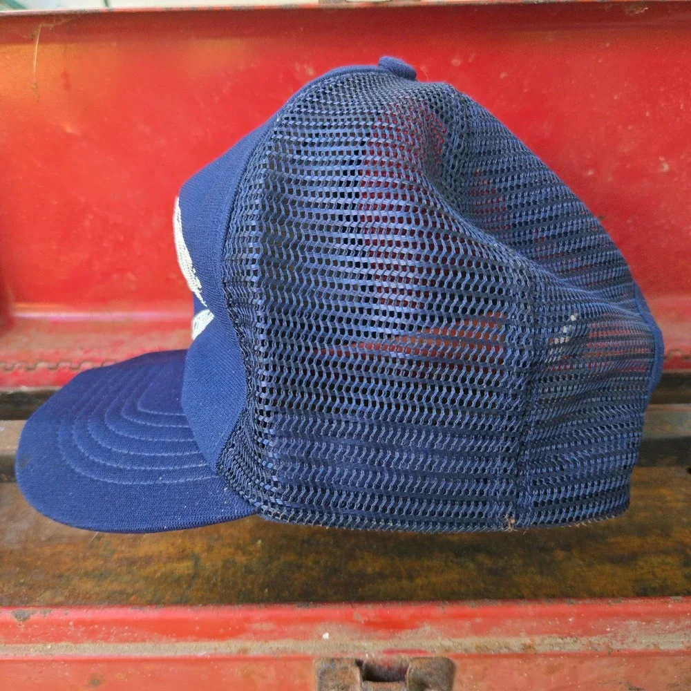 VTG Rocket Auto Parts Hat Navy Blue Mens OSFM Mesh Back Snapback Trucker Cap USA